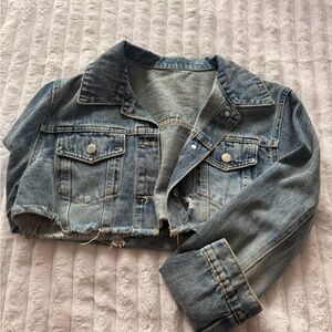SHEIN Light Wash Cropped Distressed Denim Jacket
